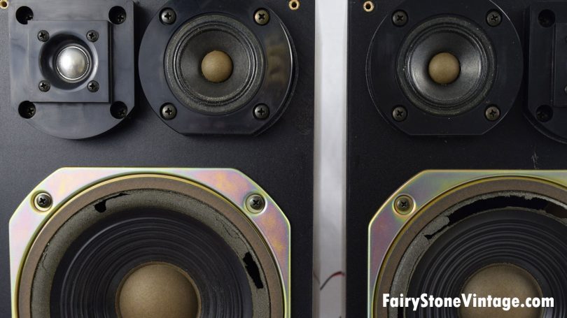 AKAI Vintage Speakers